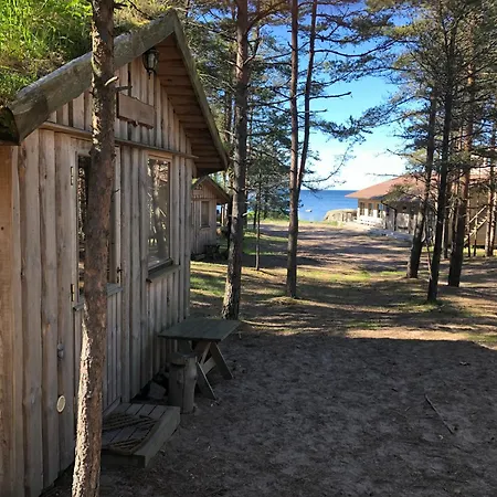 Uelesaare Kaemping * Kelnase